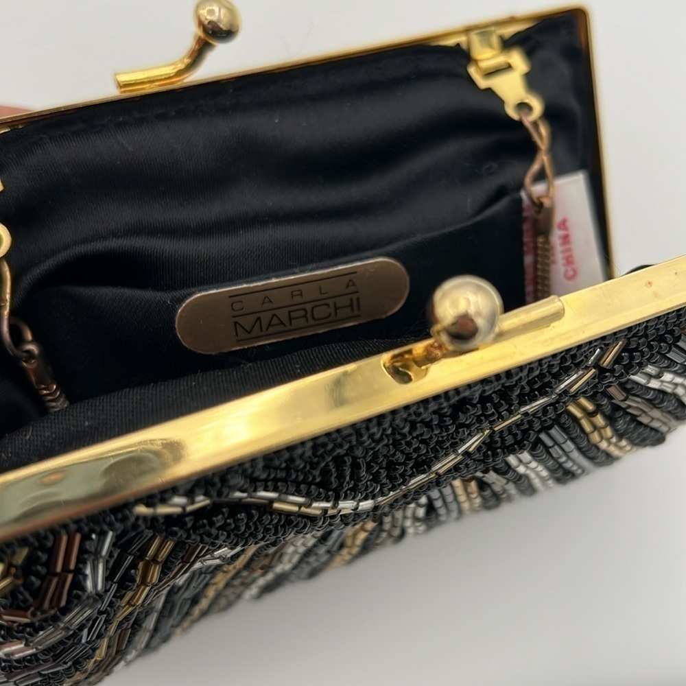 Carla Marchi beaded crossbody mini cocktail purse clutch with kiss lock closure - Picture 5 of 10